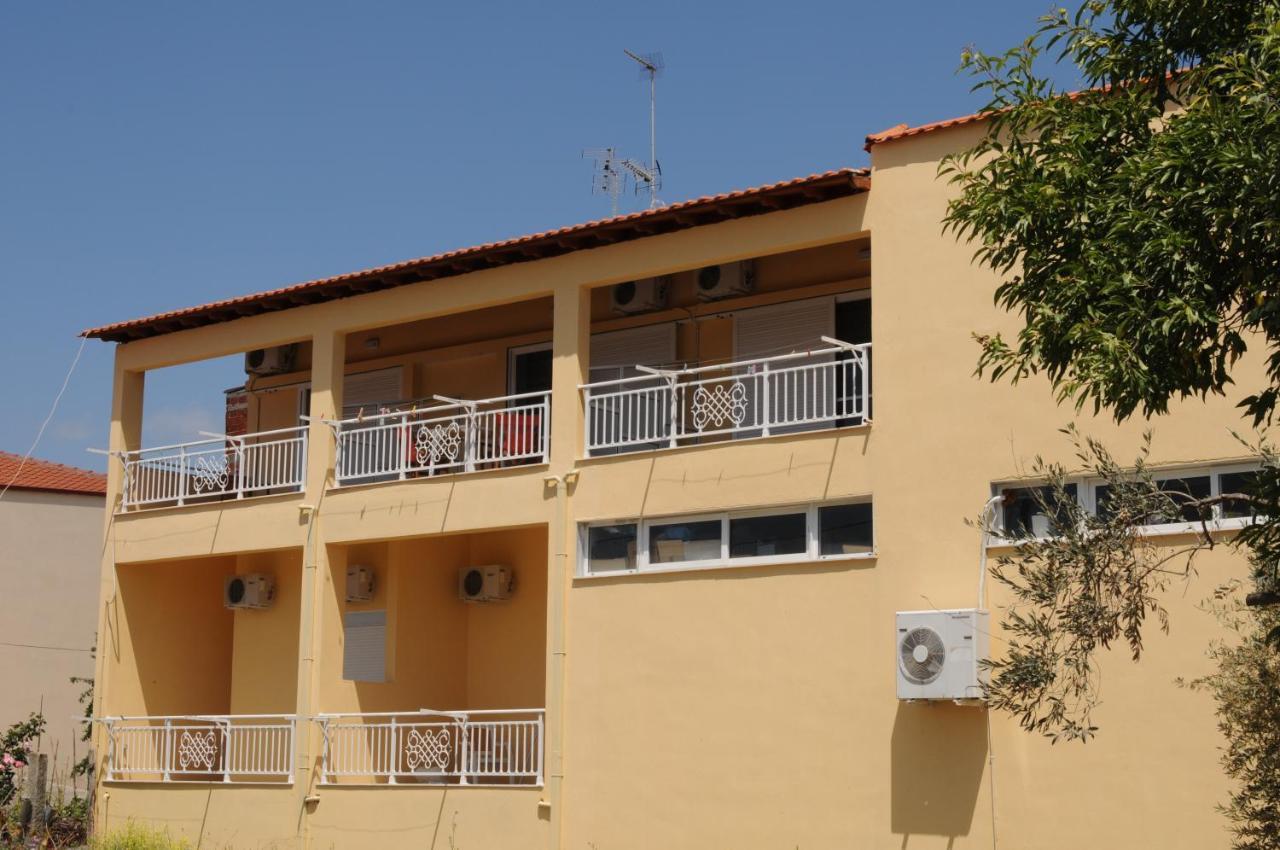 Studios Giota Sarti Bagian luar foto